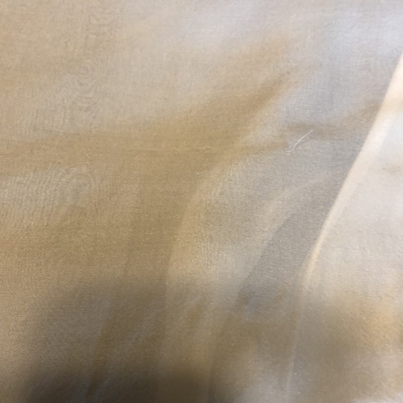 ALICE AND OLIVIA SILK EMBELLISHED TOP SZ L - Picture 11 of 12